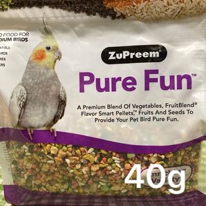 ズプリーム ピュアファンM 40g オカメインコ オキナインコ ウロコインコ 中型インコ