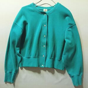 【グリーンレーベルリラクシング】きれい色★シェル調スナップボタンスウェットカーディガン★緑 グリーン ノーカラー 春夏秋 カラー