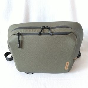 新品未使用 PGYTECH OneGo Solo V2 カメラスリングバッグ グリーン 6L 斜めがけカメラバッグ