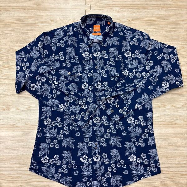 HUGO BOSS 花柄 slim fit Sサイズ
