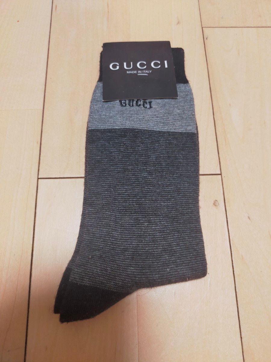 【新品未使用】GUCCI ウール ハイソックス グッチ シェリー 靴下 新品未使用】GUCCI ウール ハイソックス シェリー 靴下 グッチ