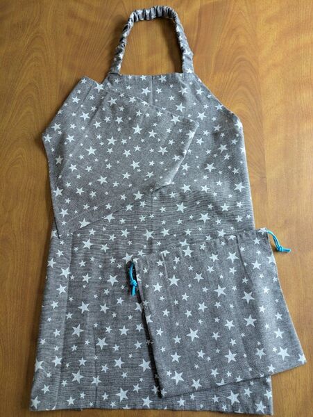 子供エプロン三角巾巾着袋3点セット入学準備130前後グレー星柄ハンドメイド