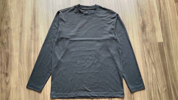 ハイネック UNDER ARMOUR アンダーアーマー ロンT ストレッチ 長袖Tシャツ ブラック系 長袖 カットソー