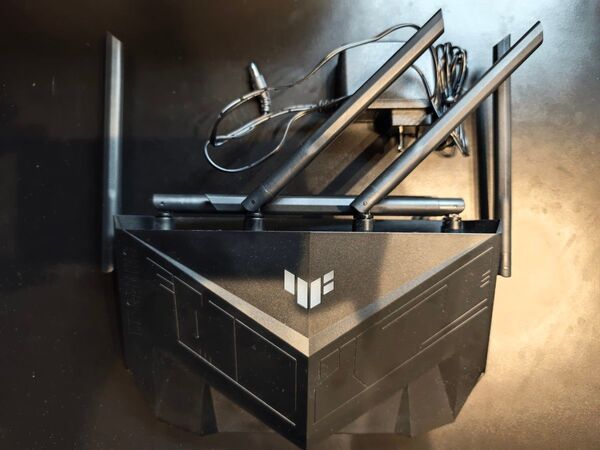 ASUS Wi-Fi6 無線ルータ TUF-AX6000
