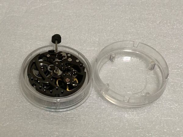 腕時計 ウォッチ パーツ 自動巻き ムーブメント TWENTY FOUR 24 JEWELS スイス製 動きます 精度未確認 現状 ジャンク扱い