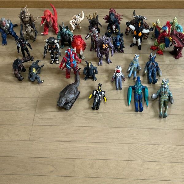 ウルトラマン 怪獣 バルタン星人 ソフビ 1994 〜2007年 レトロ 42体