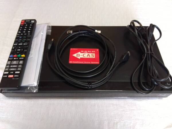 ブルーレイレコーダー シャープ BD-S570 2015年製 500GB 動作確認済み 新品代替リモコン,各種ケーブルつき