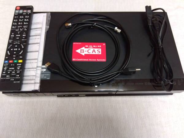ブルーレイレコーダー シャープ BD-H51 2012年製 500GB 動作確認済み 新品代替リモコン,各種Iケーブルつき