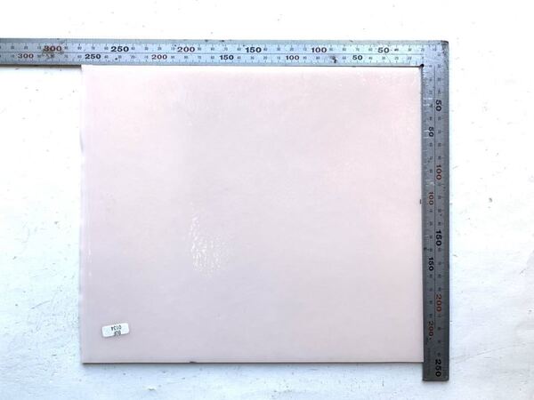 781 ブルズアイ BUF0134 BUF0034 ライトピーチクリーム 白人ぐらいの明るめ人肌色 ステンドグラス フュージング材料 膨張率90