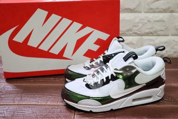 新品 定価17600円 23.5㎝ ナイキ NIKE W AIR MAX 90 FUTURA SE ウィメンズ エアマックス 90 フューチュラ SE
