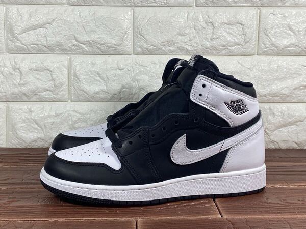 新品 定価20350円 24.5㎝ NIKE ナイキ エアジョーダン1 レトロ ハイ OG GS AIR JORDAN 1 RETRO HIGH OG GS 黒 白 ブラック