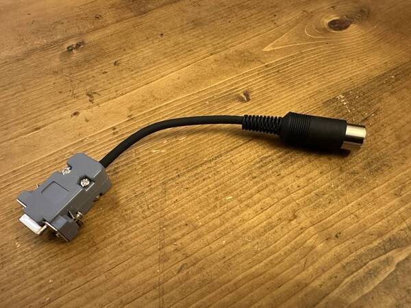 SHARP X1シリーズ/turbo デジタルRGB からVGAモニタに接続する変換ケーブル!24KHzと15kHzのみ対応、6ピン DIN to D-Sub15ピン(メス3列)