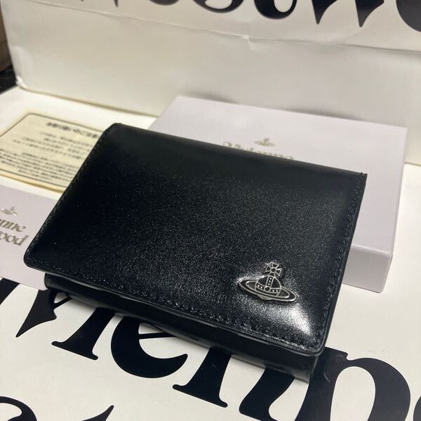 送料込●新品●Vivienne Westwood 定番黒 名刺入 本牛革 黒A カード入れ ヴィヴィアンウエストウッド ビビアン