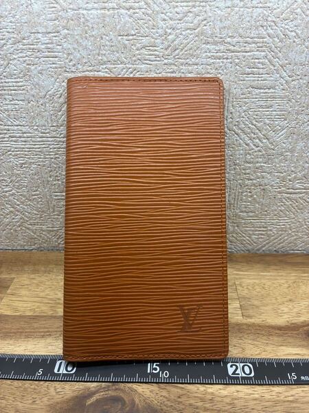 LOUIS VUITTONルイヴィトン手帳カバー アジェンダ ポッシュ エピ R20523 ブラウン系シリアルナンバーCA0997 カードケース ルイヴィトン財布