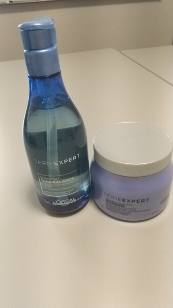 ロレアルセリエエクスパート ブロンディファイアーシャンプー500ml、マスク500セット