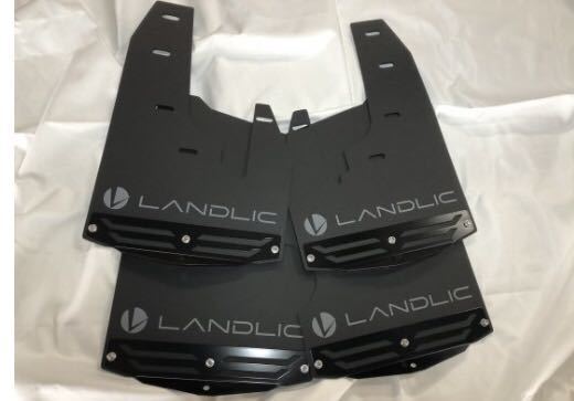 【LANDLIC JAPAN】デリカD:5☆後期車用☆マッドフラップ (ブラック)☆LANDLIC JAPAN☆匿名配送!☆ランドリックジャパン☆