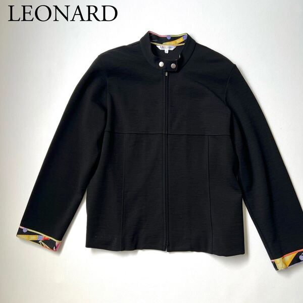 美品 LEONARD SPORT レオナールスポーツ ノーカラージャケット ジップジャケット スタンドカラー ブラック アウター 襟袖口プリント L