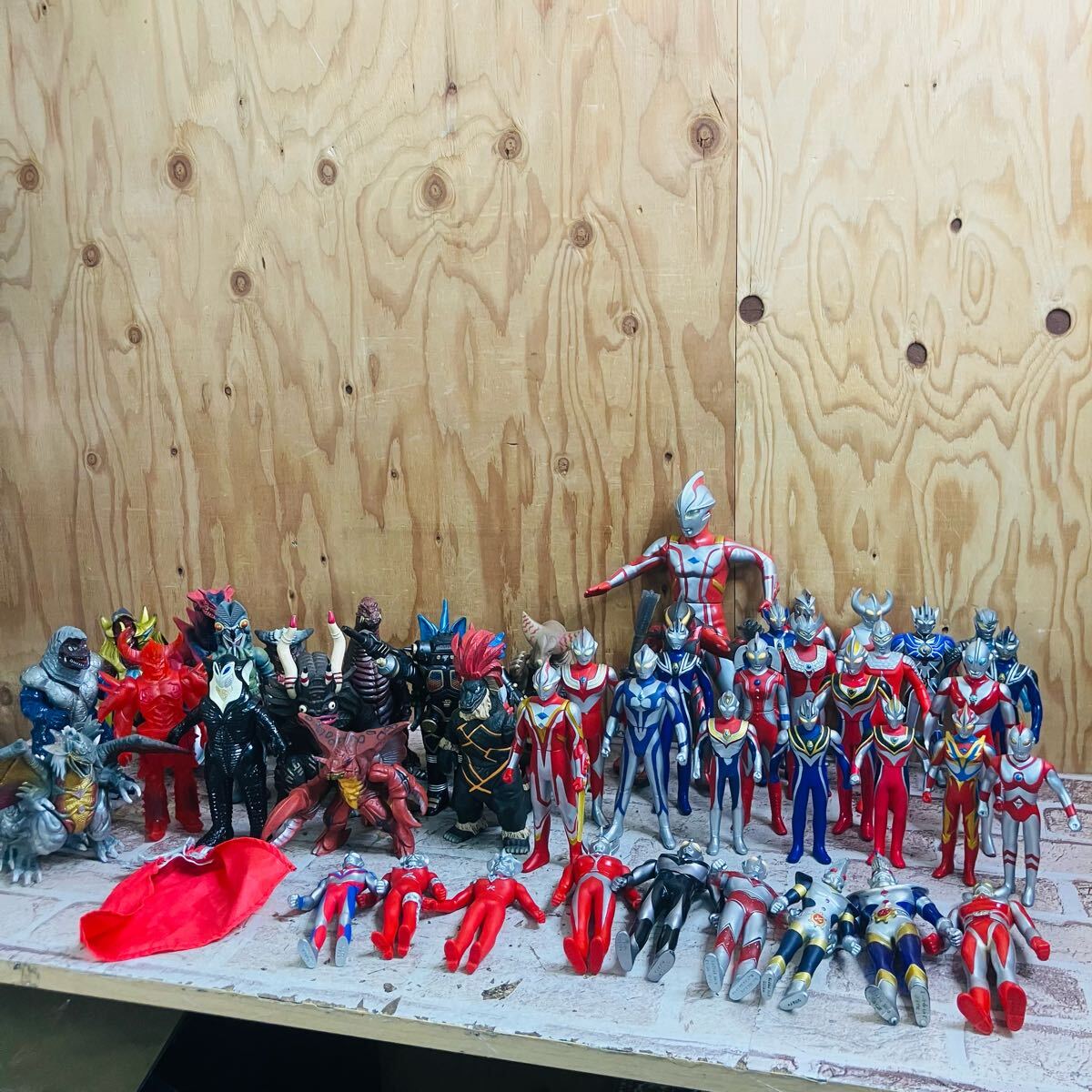 2025年最新】Yahoo!オークション -ウルトラマン ソフビ (大量