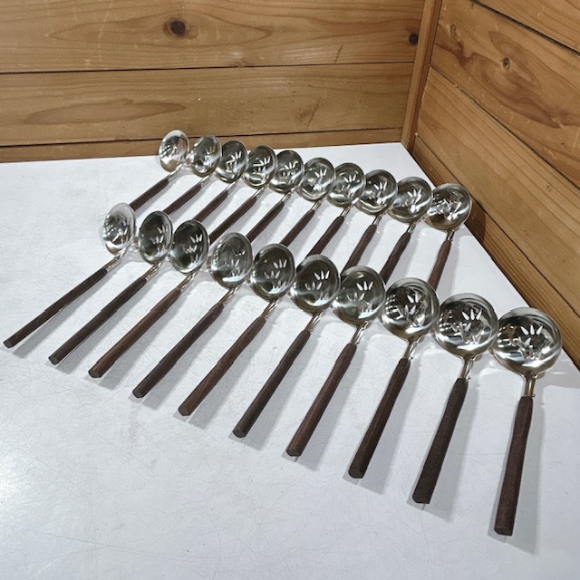 【未使用・保管品】EBM 調理器具 卓上お玉 穴明 湯豆腐スプーン れんげ ロー