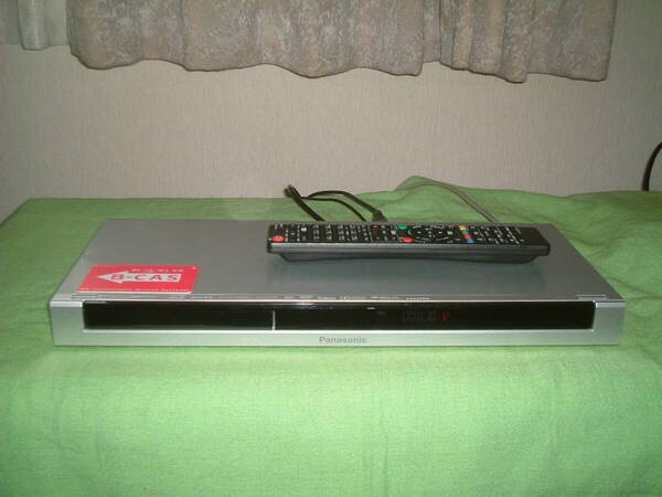 1ヶ月保証 パナソニック DMR-BWT555 HDD/DVD/ブルーレイ/ レコーダー 2番組同時録画 500GB 新品リモコン B-CASカード付