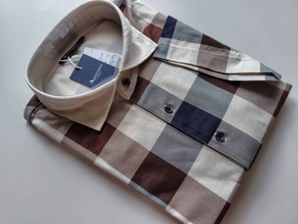 大きいサイズ 新品 Aaquascutum アクアスキュータム 高級チェック半袖ポロシャツ 2L ベージュ 31900円