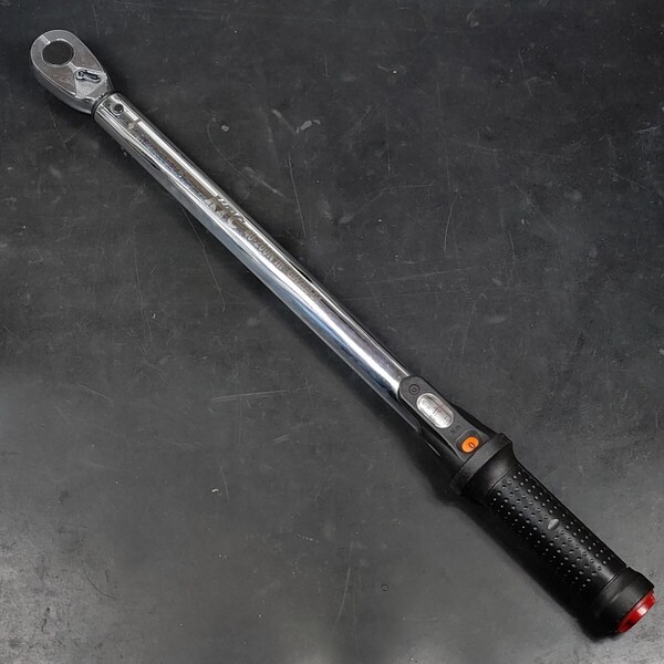 中古品 京都機械工具 KTC 12.7mm プレセット型 トルクレンチ GW200-04 本体のみ トルク測定範囲40〜200N・m 未校正