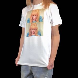 新品 ウィノナライダー シザーハンズ ドラキュラ 17歳のカルテ ストレンジャーシングス 女優 金髪 ブロンド Tシャツ ユニセックス Sサイズ