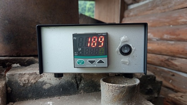 陶芸窯用 デジタル温度計 UT-150