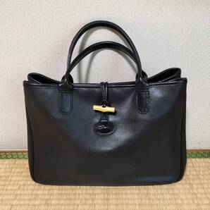 ロンシャンLONGCHAMP A4サイズも入るハンドバック
