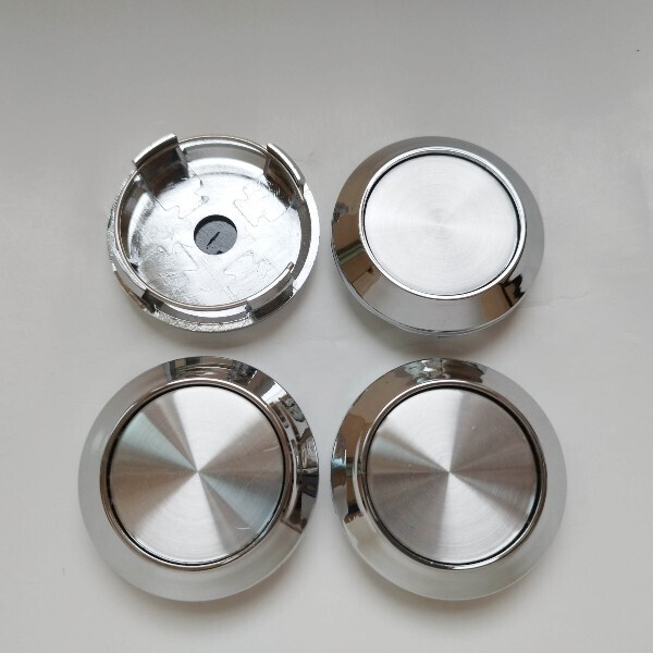 4枚 シルバー ホイールセンターキャップ 64mm OZ ホイールキャップ エンケイ ENKEI RE130,JL01,PF05,PFM1,PF03,PF07,PF01 EVO
