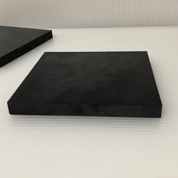 ゴム板1枚 150×150 厚み15mm 革工具 ハンドクラフト用 正方形