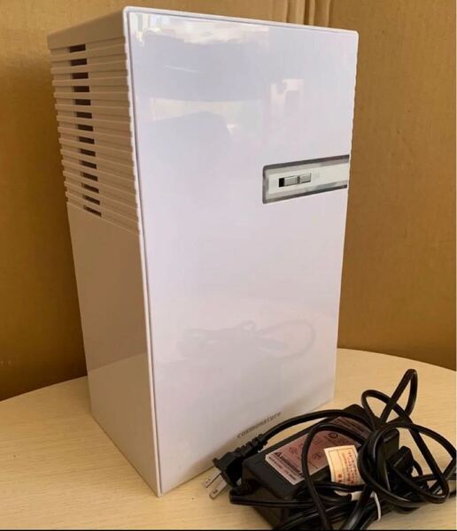 不具合 2022年製 コスモネイチャー 除湿器 ペルチェ式 品番 MIYAJ-22