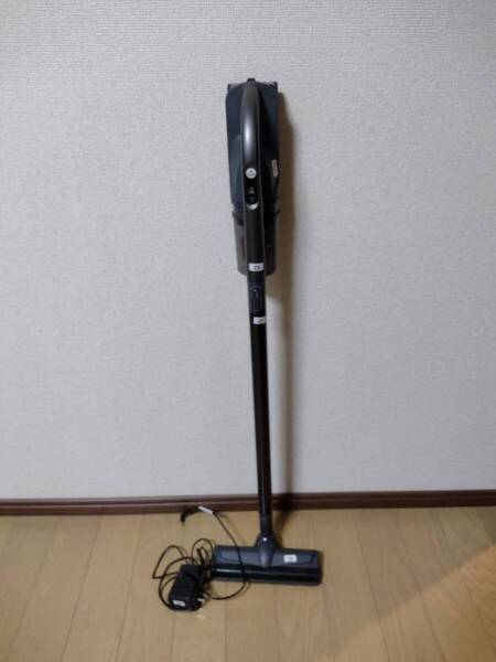 東芝★VC-CLW32★2024年製★バッテリー新品と大差なし★10