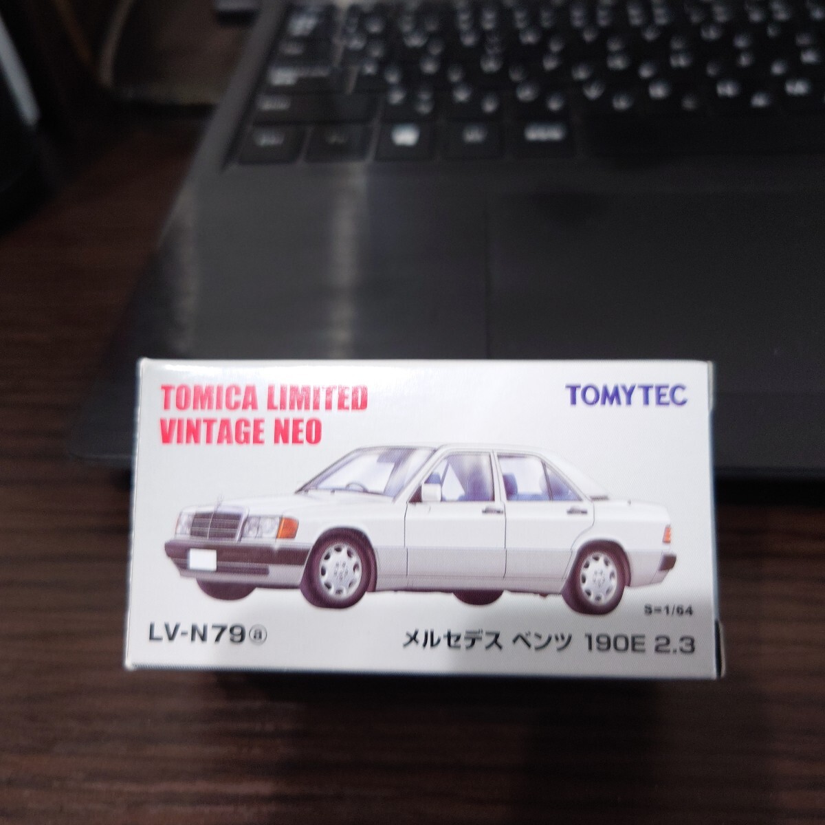 Yahoo!オークション -「ベンツ190e」(トミカリミテッド) (トミカ