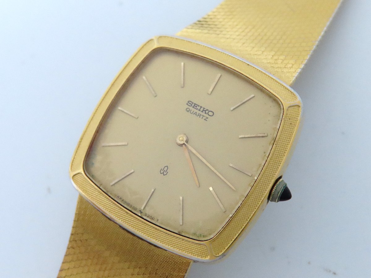 Vintage Citizen 5930 Ladies Quartz Watch Circle Face Small