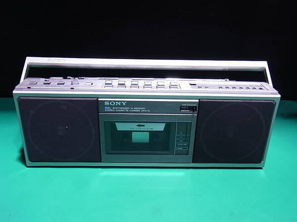 ■■【即決】SONY CFS-10 Metal365 FM/AMステレオ ラジカセ 電子チューナー 通電とカセットの再生は出来たUSED品! ジャンク品扱い