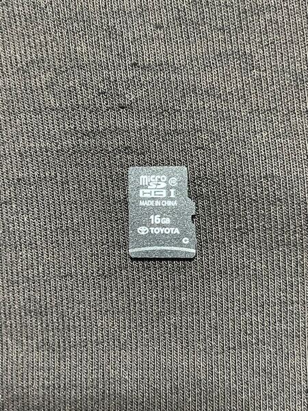 トヨタNSZT-W66T 08675-0AR36 16GB 地図SD 2018年 動作確認済みです。