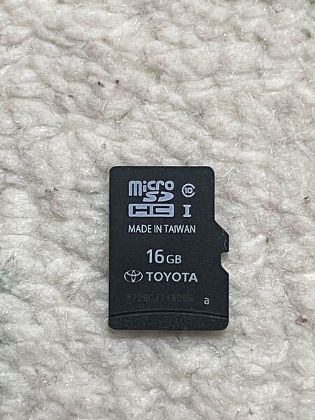 トヨタ純正ナビ NSZN-W64T 地図SDカード 08675-0AR24 2018年春版 動作確認済みです。