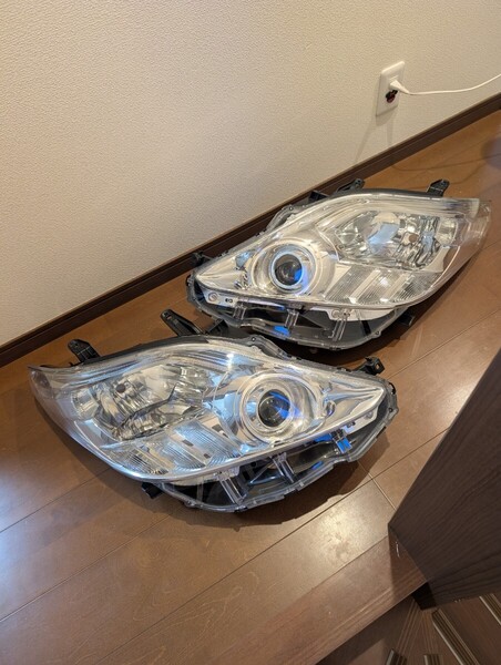 良品 アルファード 20 25 後期 前期 ヘッドライト 打刻 ア 右 左 ヘッドランプ 左右 81185-58241 58-21 ア
