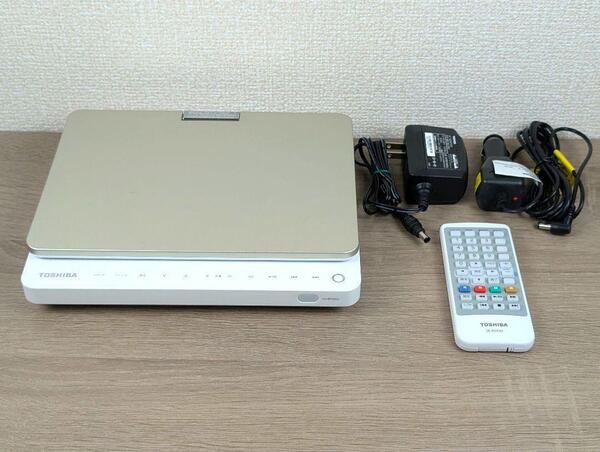 REGZA ポータブルブルーレイプレーヤー SD-BP900S 2018年製 東芝 TOSHIBA