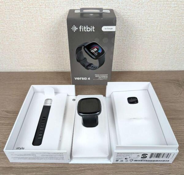 美品・完備品 fitbit Versa 4 ブラック スマートウォッチ google グーグル フィットビット