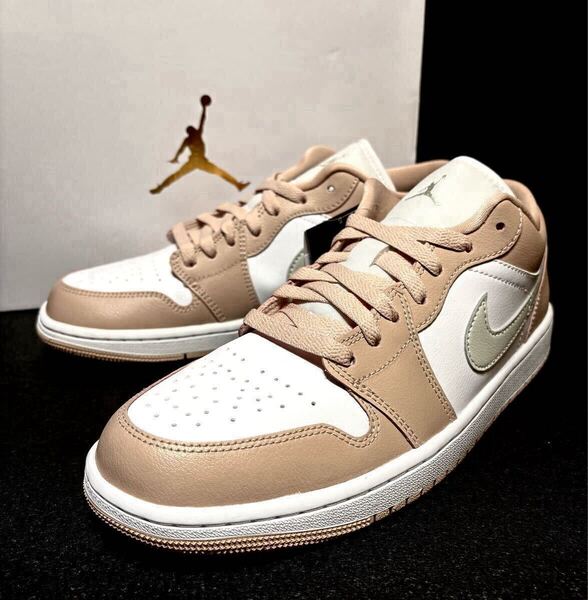 ☆送料込■新品28.5cm■ナイキ エア ジョーダン1LOW ホワイト/パーティクルベージュ/ライトボーン AIR JORDAN 1【定価.16500円】WMNS