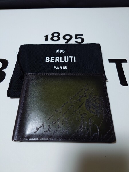 Berluti ベルルッティ フィギュア スクリットレザーコンパクトウォレット