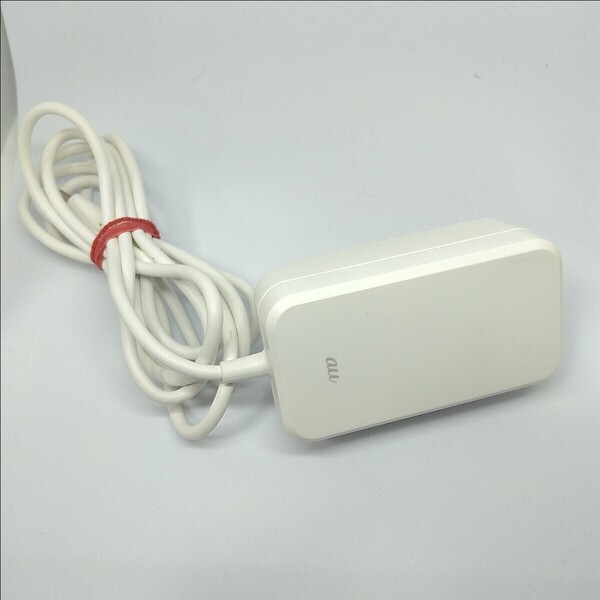 au 純正 ACアダプター 02 Type C USB-C