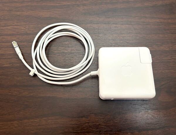 週末セール☆ Apple 85W MagSafe AC アダプタ A1343/18.5V~4.6A MAX 動作確認済み A1278 A1286 A1297 送料無料 ②