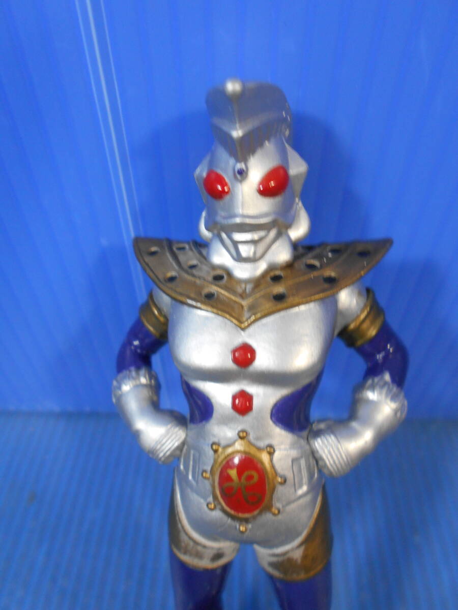 ★ウルトラマンシリーズ/【バンプレスト】ウルトラマンキングのフィギュア
