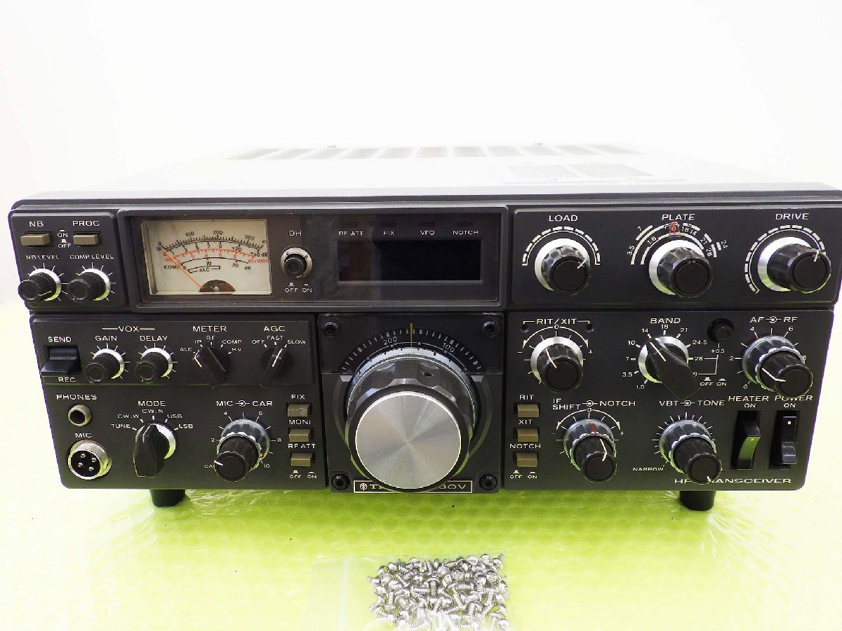 トリオ HFトランシーバー TS－830（V、S）