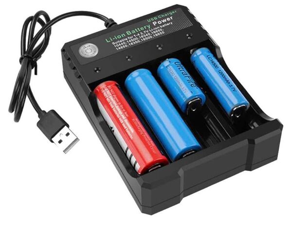 電池充電器急速充電器 18650 18700 18500 リチウムイオン単3 単4 電池対応 4本電池充電器 USB電池充電器 戦術懐中電灯 ヘッドライト