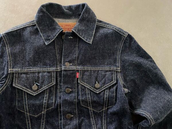 極美 90s LEVIS リーバイス 3rd 71557 BIGE デニム ジャケット 36 香港製 極東 サード トラッカー gジャン ビンテージ 60s復刻 ビッグE USA