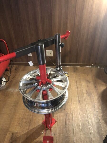 タイヤチェンジャー 手動式 アタッチメント 高品質★Bタイプ★中心棒47.5mm~48.5mm